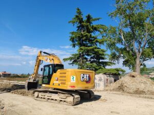 excavator rental